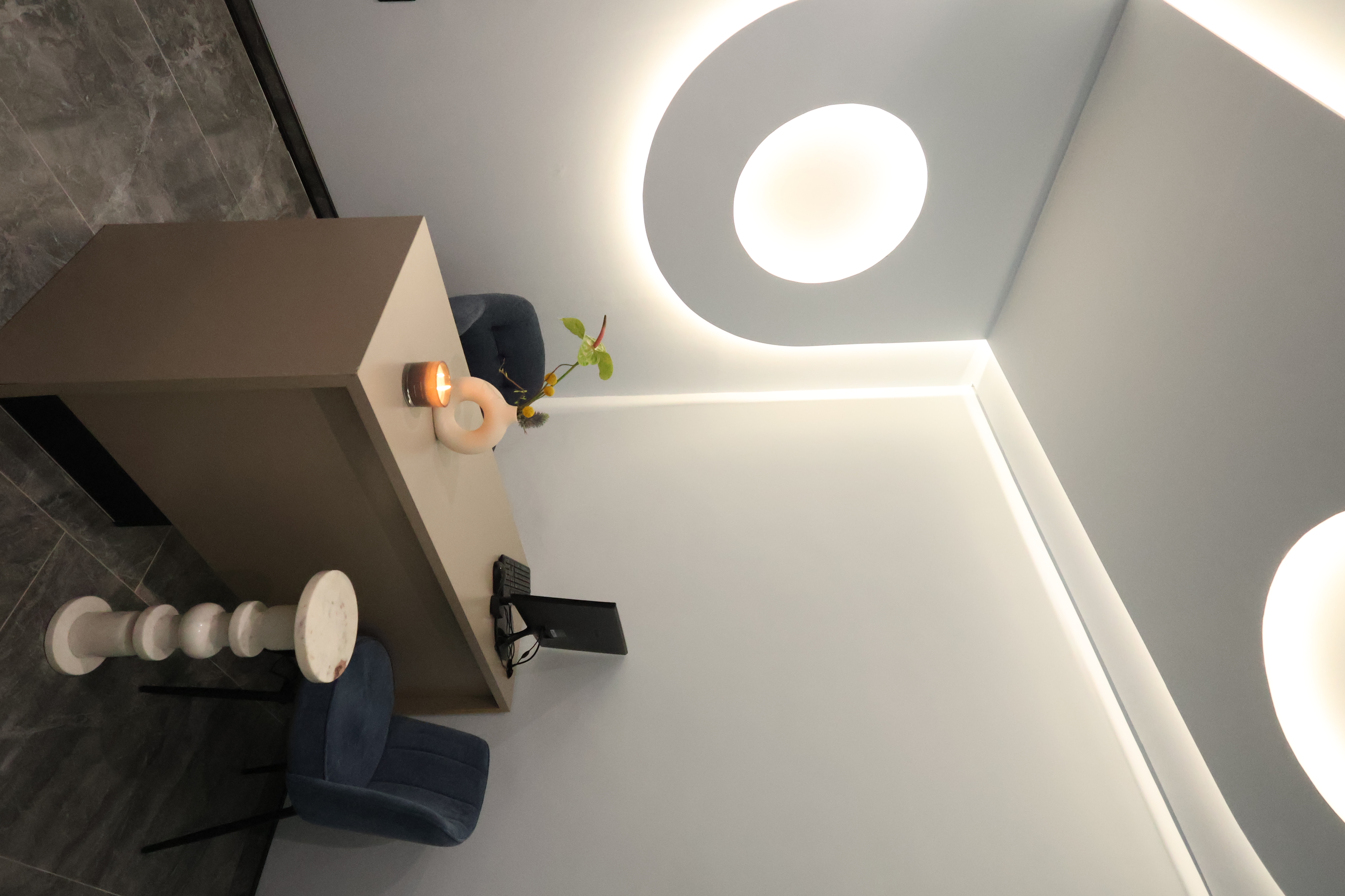 Bakumed Pharmacy consultation area